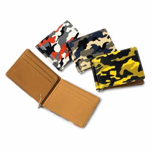 Porte-cartes-en-simili-cuir-camouflage-L-essentiel-elegance-discrete