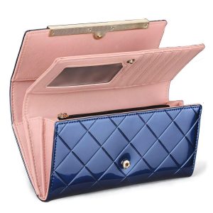 Portefeuille-en-cuir-verni-L-elegant-style-distingué